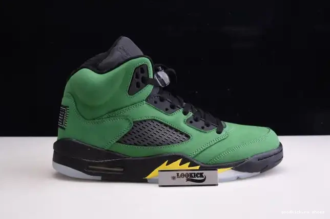 5 Oregon SE Air Ducks CK6631-307 Jordan 0625